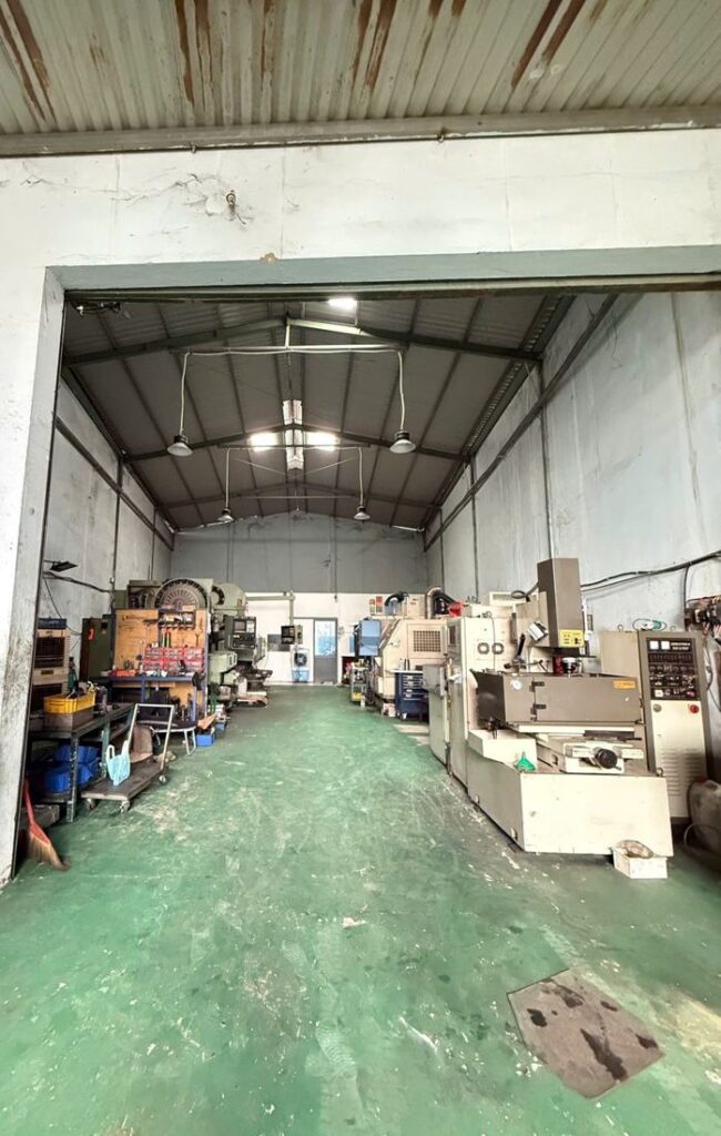 Xưởng cơ khí gia công khuôn dập huy chương tại Bình Chánh, TP.HCM